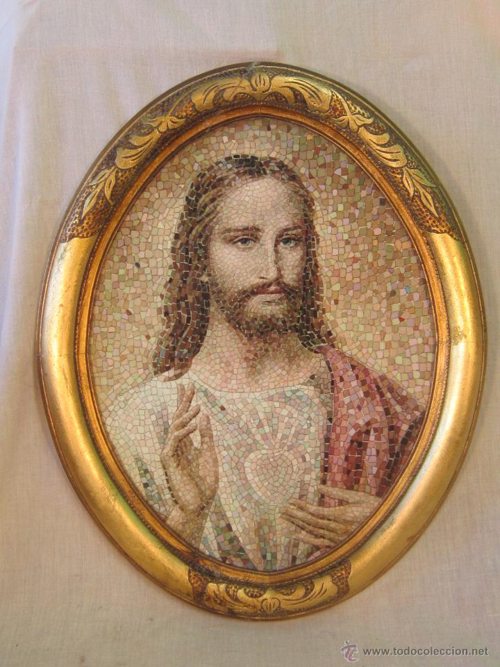 Arte: corazon de jesus en marco oval de madera y lamina - Foto 3