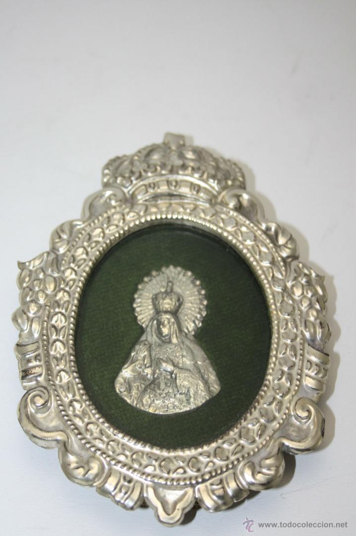 Arte: RELIEVE DE VIRGEN CON MARCO DE ALP&Agrave;CA PLATEADA. - Foto 1
