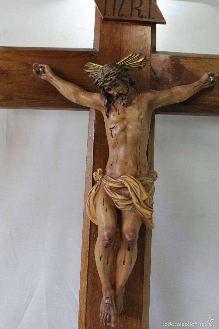 De Que Madera Esta Hecha La Cruz De Cristo