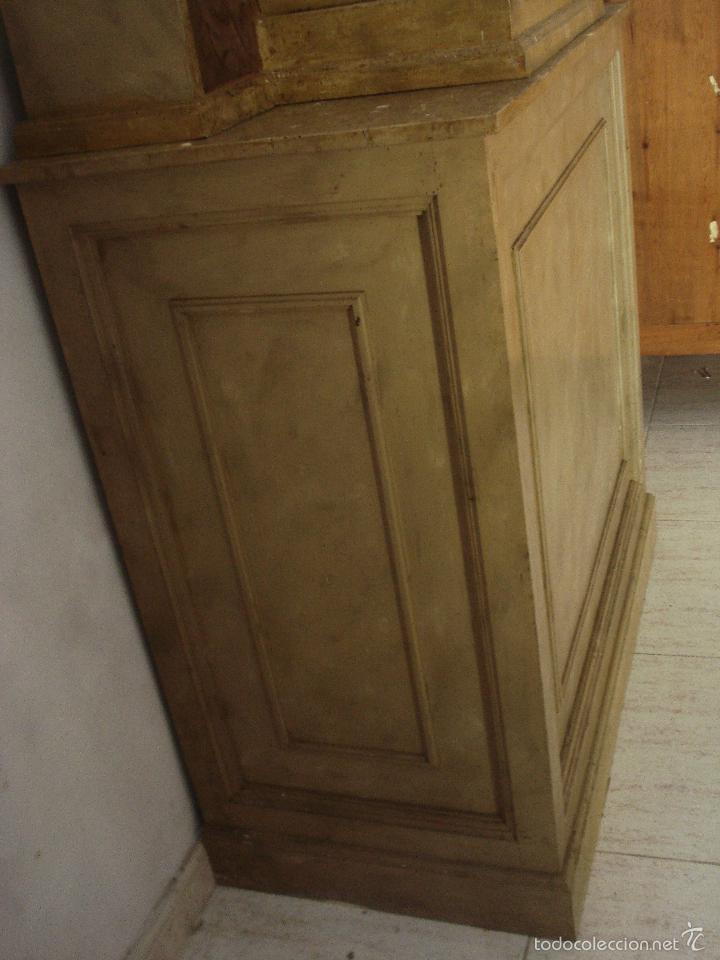 Arte: Gran Peana eclesi&aacute;stica en talla de madera marmoleada 2M - Foto 6