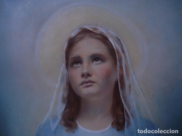 Arte: Excelente Virgen ni&ntilde;a oleo sobre lienzo - Foto 11