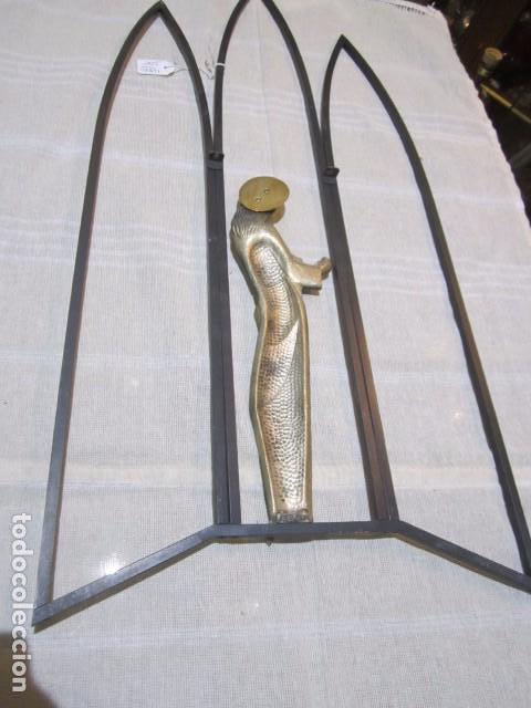 Arte: Cuadro V&iacute;rgen sobre tr&iacute;ptico marco de bronce. 26 x 54 cms. - Foto 5
