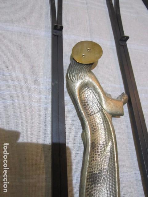 Arte: Cuadro V&iacute;rgen sobre tr&iacute;ptico marco de bronce. 26 x 54 cms. - Foto 6