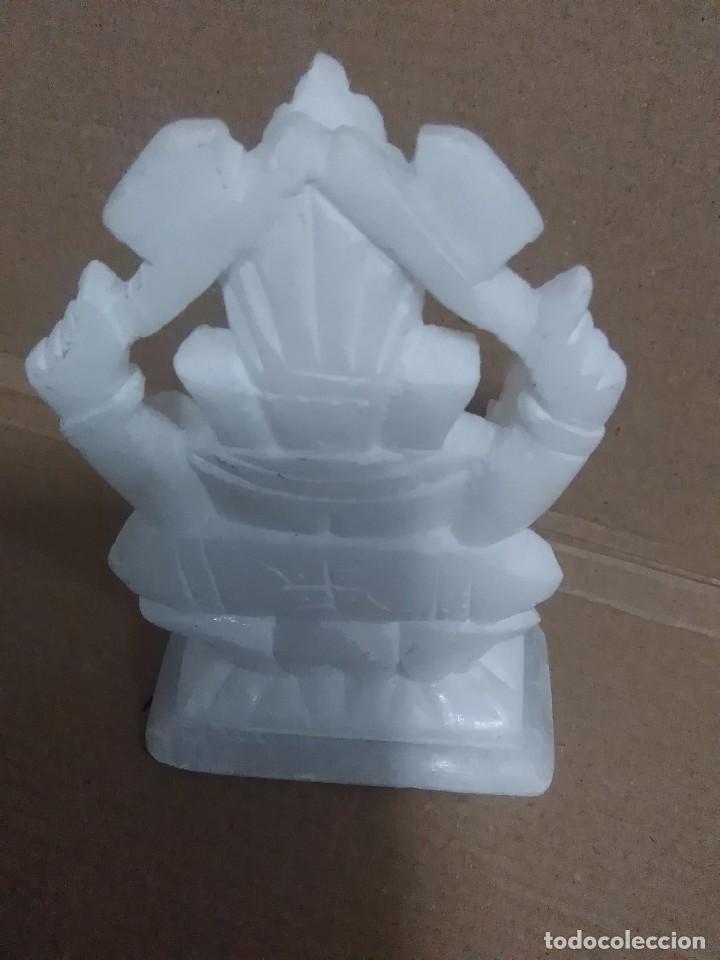 Arte: Figura en piedra oriental - Foto 3