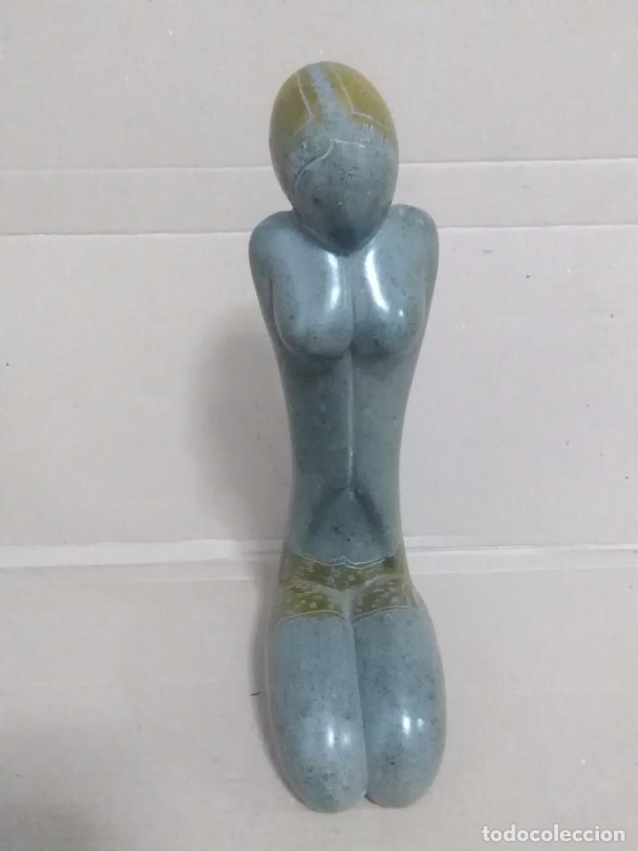 Arte: Escultura de piedra - Foto 1