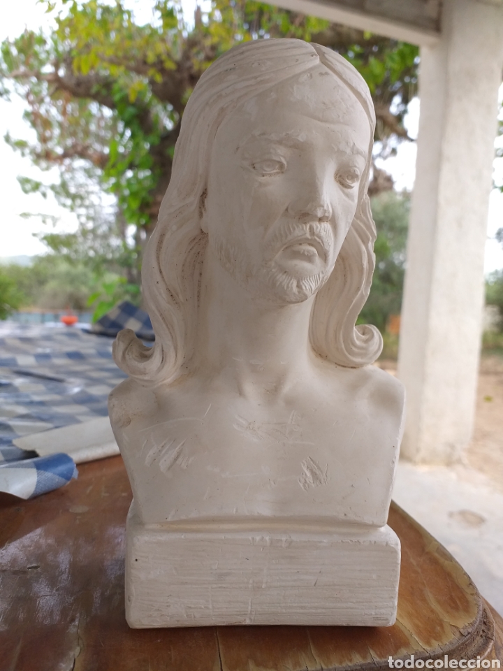 Arte: PEQUE&Ntilde;O BUSTO DE JESUS EN YESO - Foto 1
