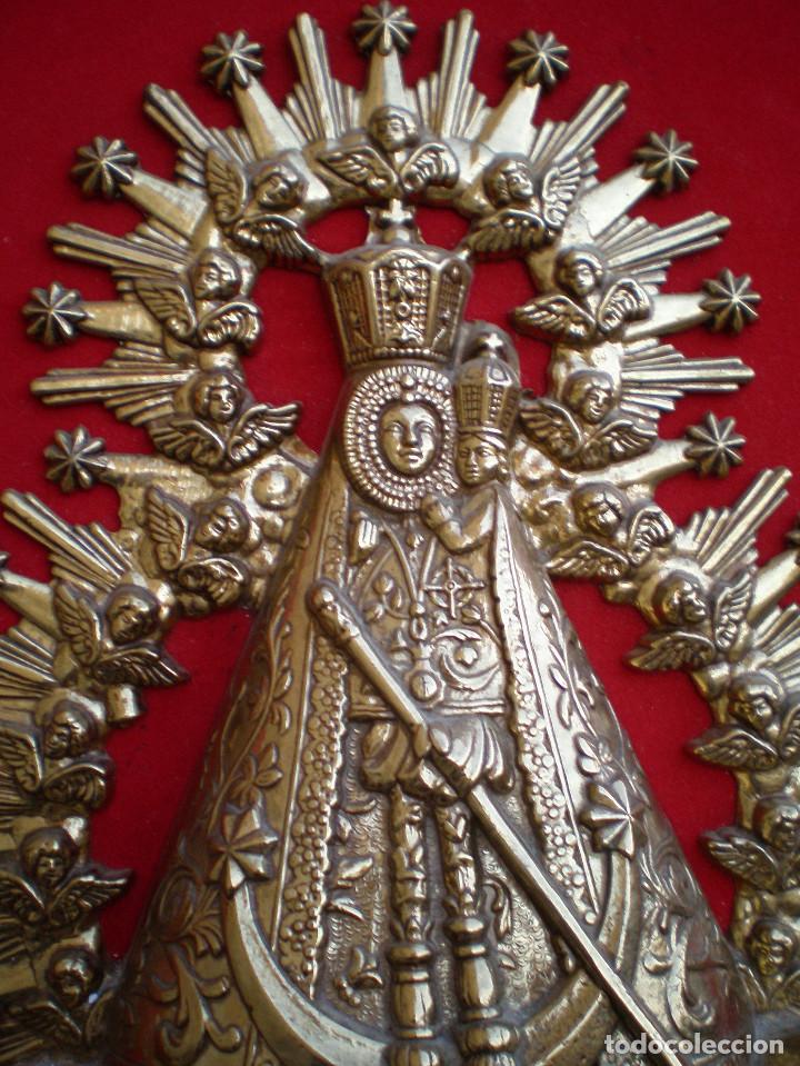 Arte: Virgen enmarcada de bronce - Foto 3