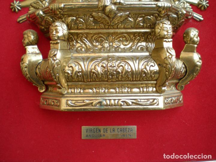 Arte: Virgen enmarcada de bronce - Foto 5