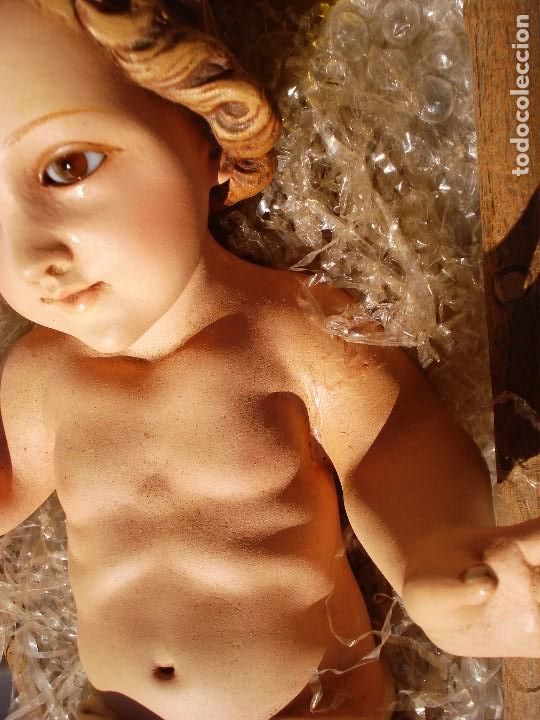 Arte: DIVINO REDENTOR CON CUNA Y CORONA CU&Ntilde;O AL DORSO