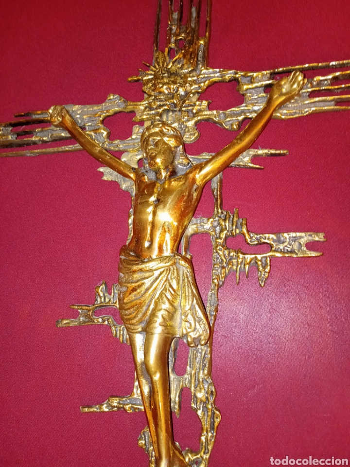 importante cristo de dali - bronce dorado - año - Comprar Escultura