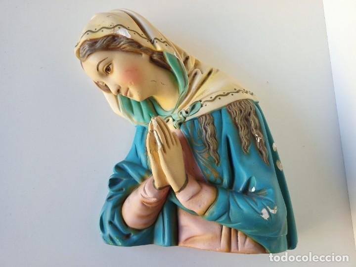 Arte: Virgen de escayola para colgar - Foto 1