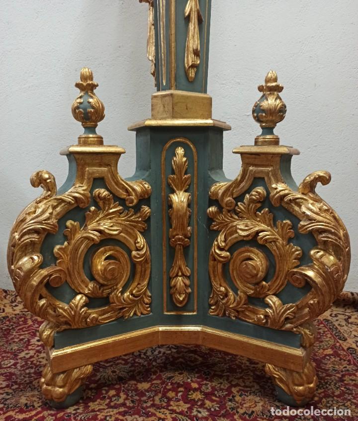 Arte: Soberbio hachero antiguo. Centro 2 - Foto 2