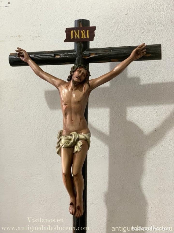 Arte: ANTIGUO CRUCIFICADO BASE DE MADERA - Foto 2