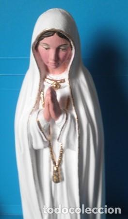 Arte: VIRGEN DE F&Aacute;TIMA EN MADERA DE CASTA&Ntilde;O - Foto 3