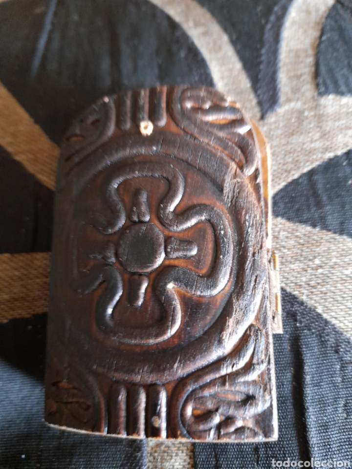 Arte: Antiguo icono de bolsillo de madera - Foto 3