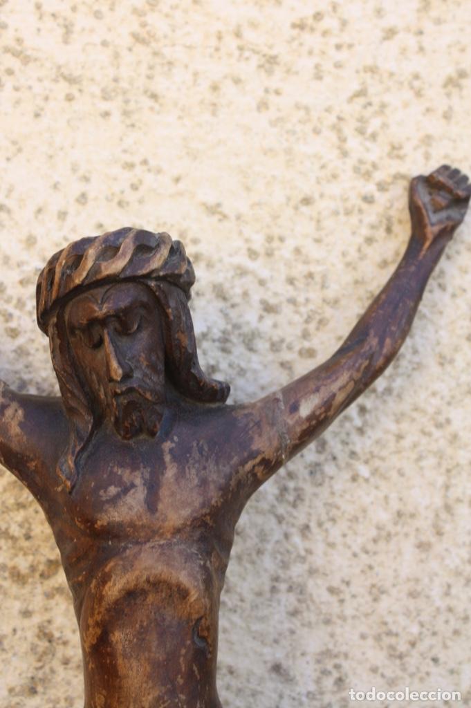 Arte: Cristo. Talla en madera del s. XVIII. - Foto 6