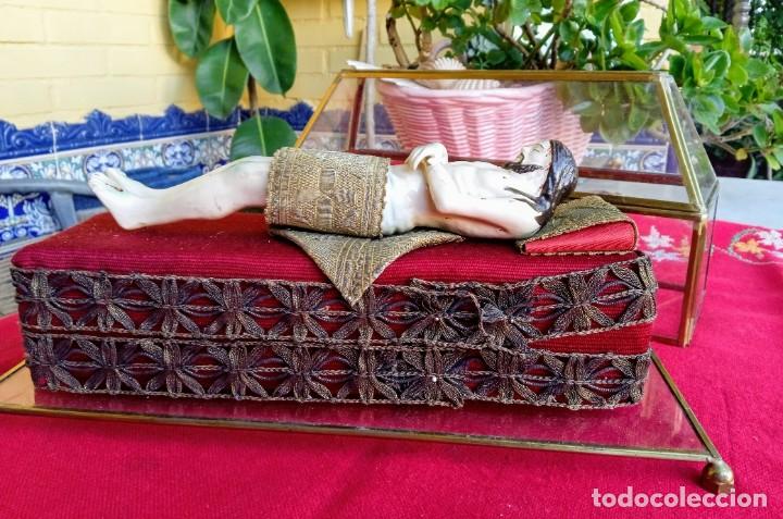 Arte: Urna antigua con Cristo Yacente - Foto 6