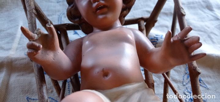 Arte: NI&Ntilde;O JESUS DE OLOT CON CUNA DE MADERA - Foto 4