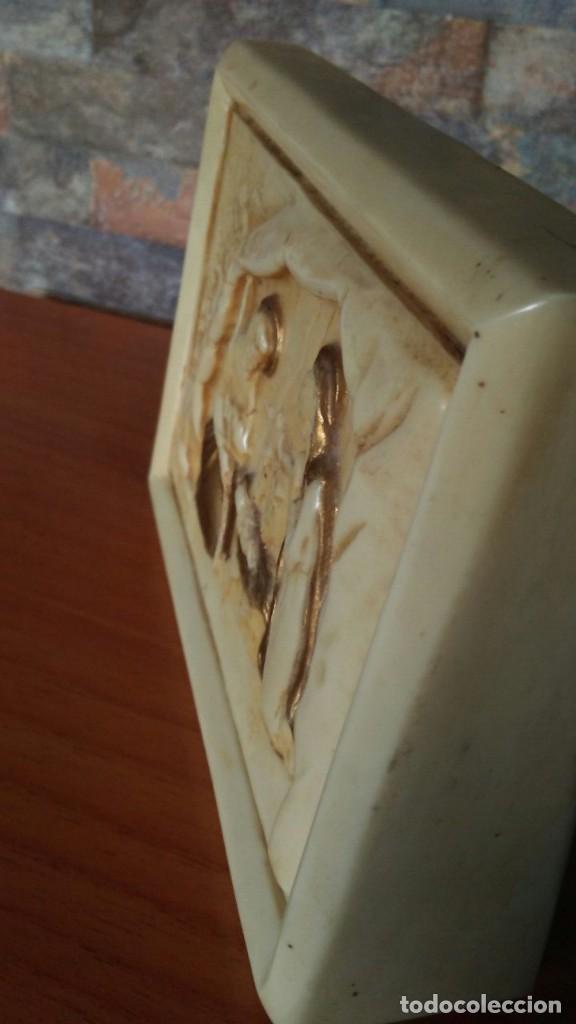 Arte: BEL&Eacute;N BAJORRELIEVE - Foto 11