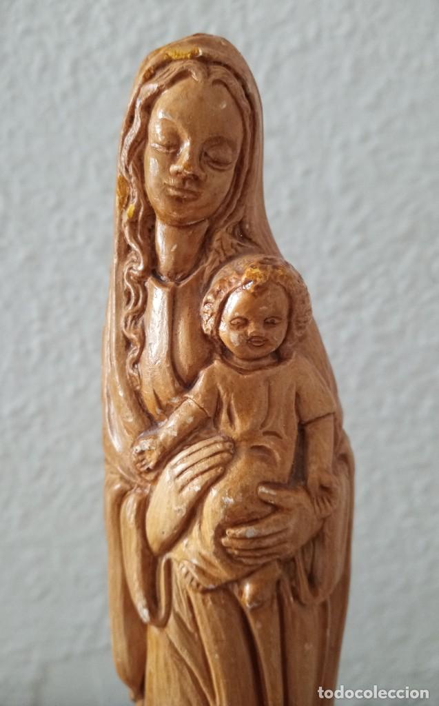 Arte: Virgen con Ni&ntilde;o escayola - Foto 2