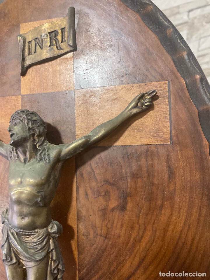Arte: Bonito Cristo de bronce sobre madera - Foto 4