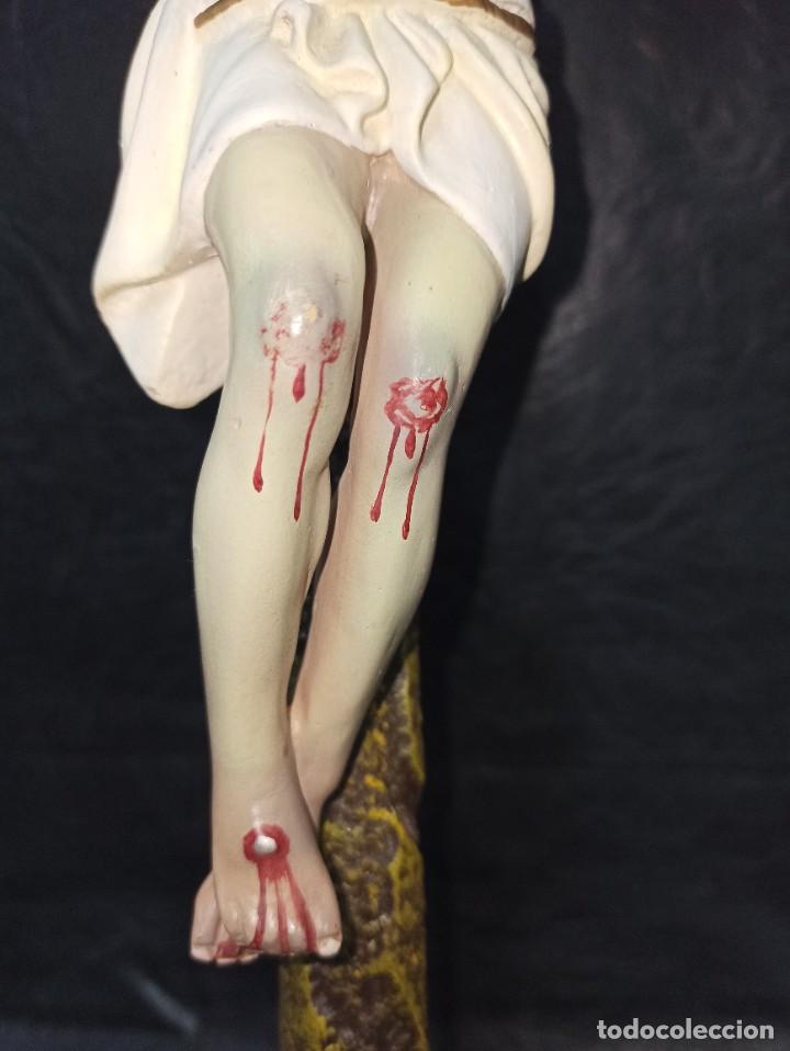 Arte: Excepcional Cristo crucificado de Olot. A4 - Foto 4