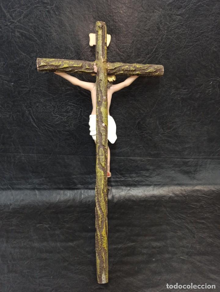 Arte: Excepcional Cristo crucificado de Olot. A4 - Foto 6