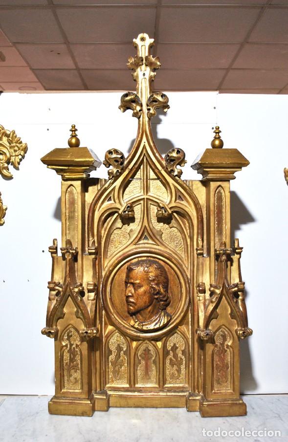 retablo antiguo de madera tallada y dorada, sig - Compra venta en  todocoleccion