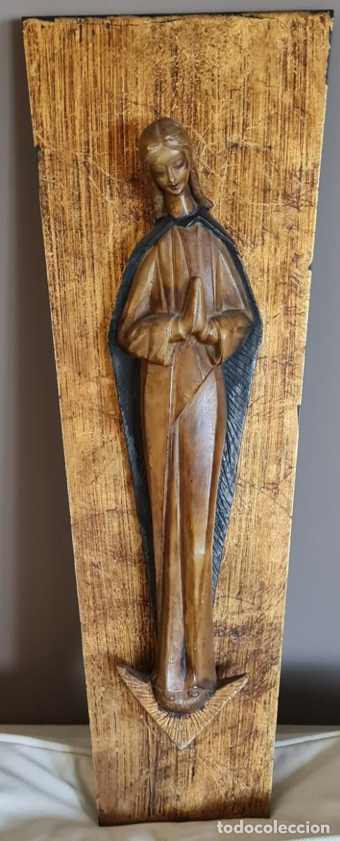 Arte: Talla en madera policromada de la Virgen - Foto 1