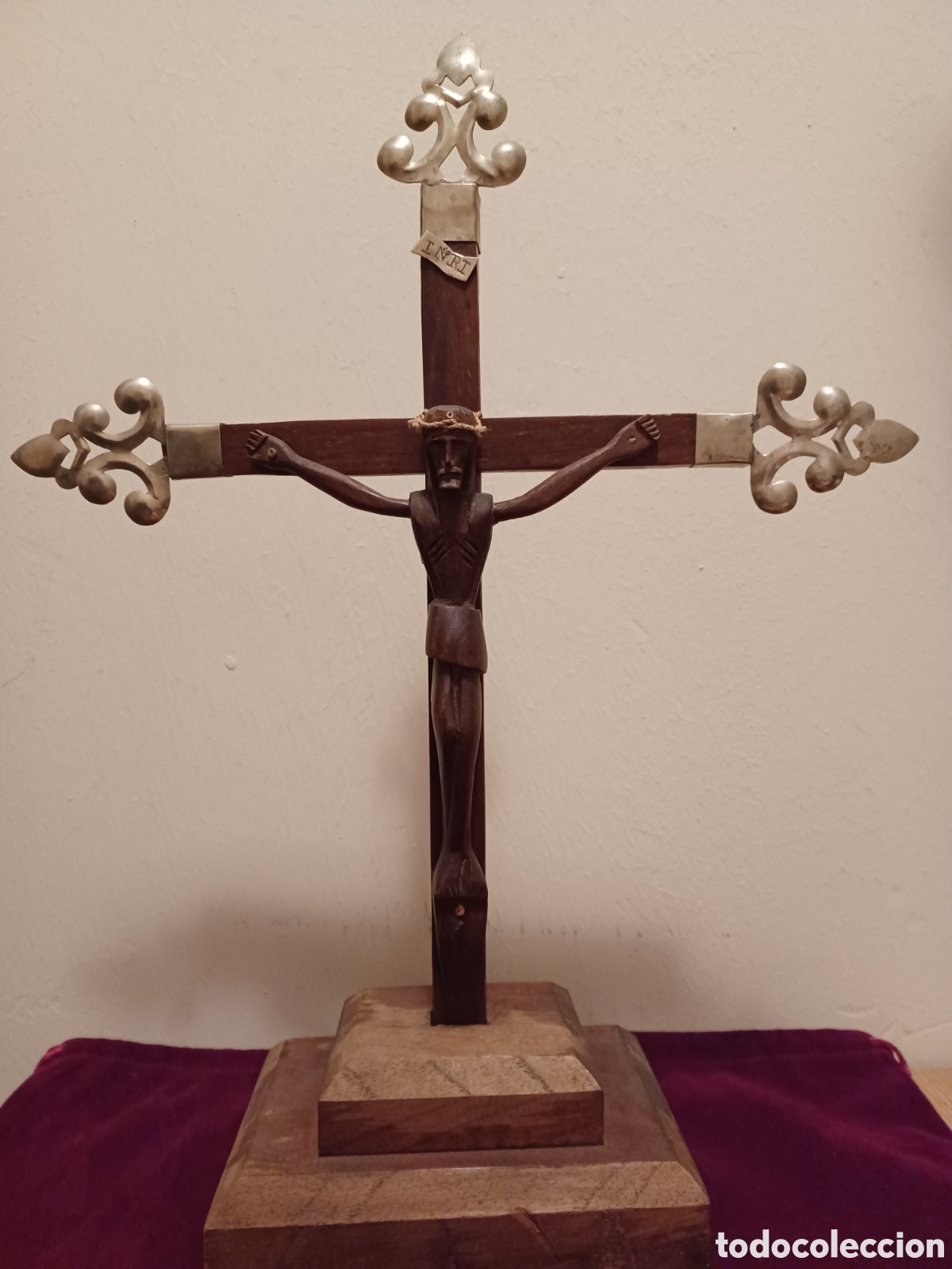 Arte: Cristo tallado en madera - Foto 4