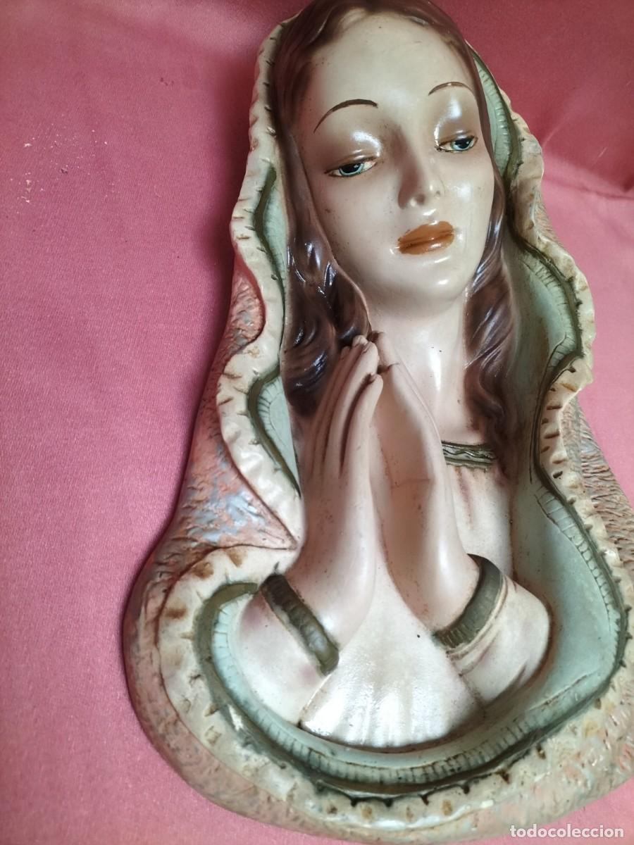 Arte: Virgen rezando de pasta blanca - Foto 3