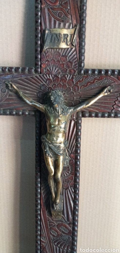 Arte: ANTIGUO CRUCIFIJO DE MADERA. - Foto 2