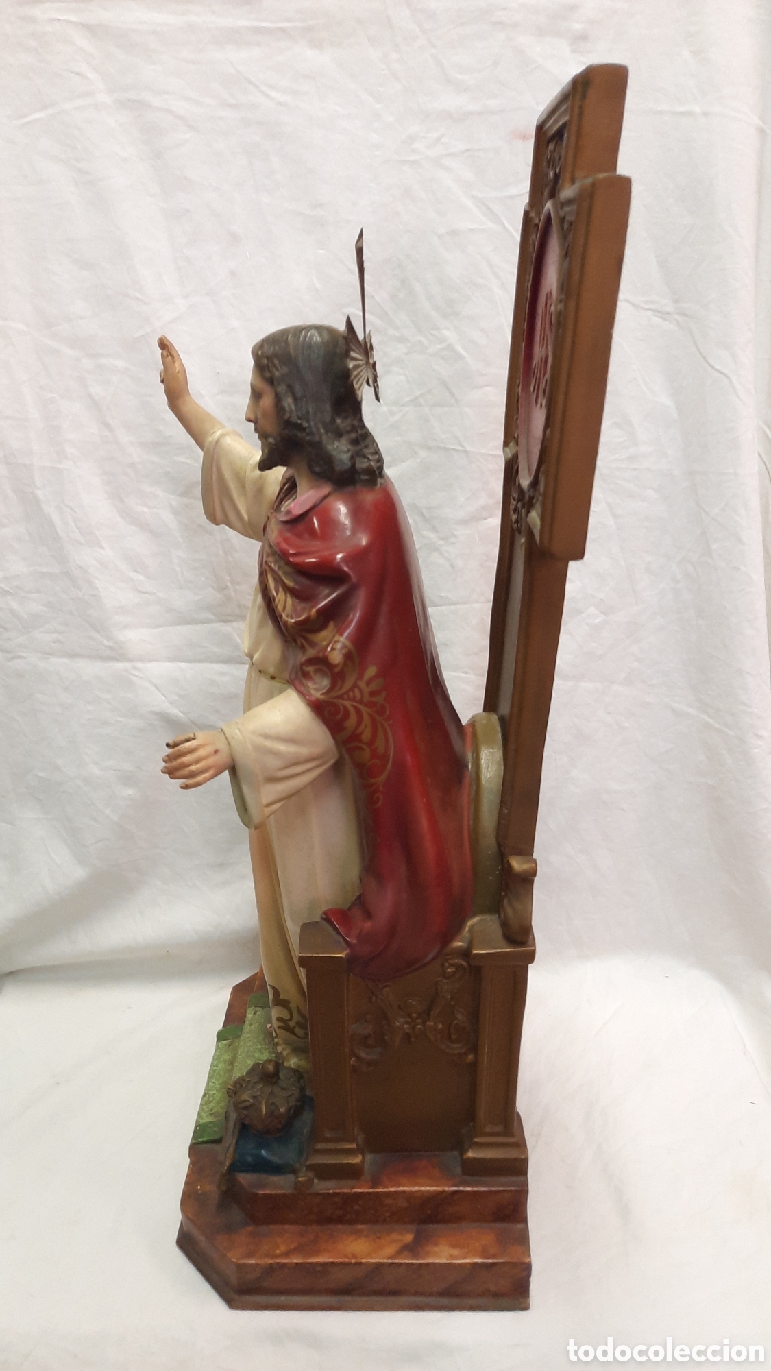 Arte: Cristo Jes&uacute;s entronado de Olot - Foto 6