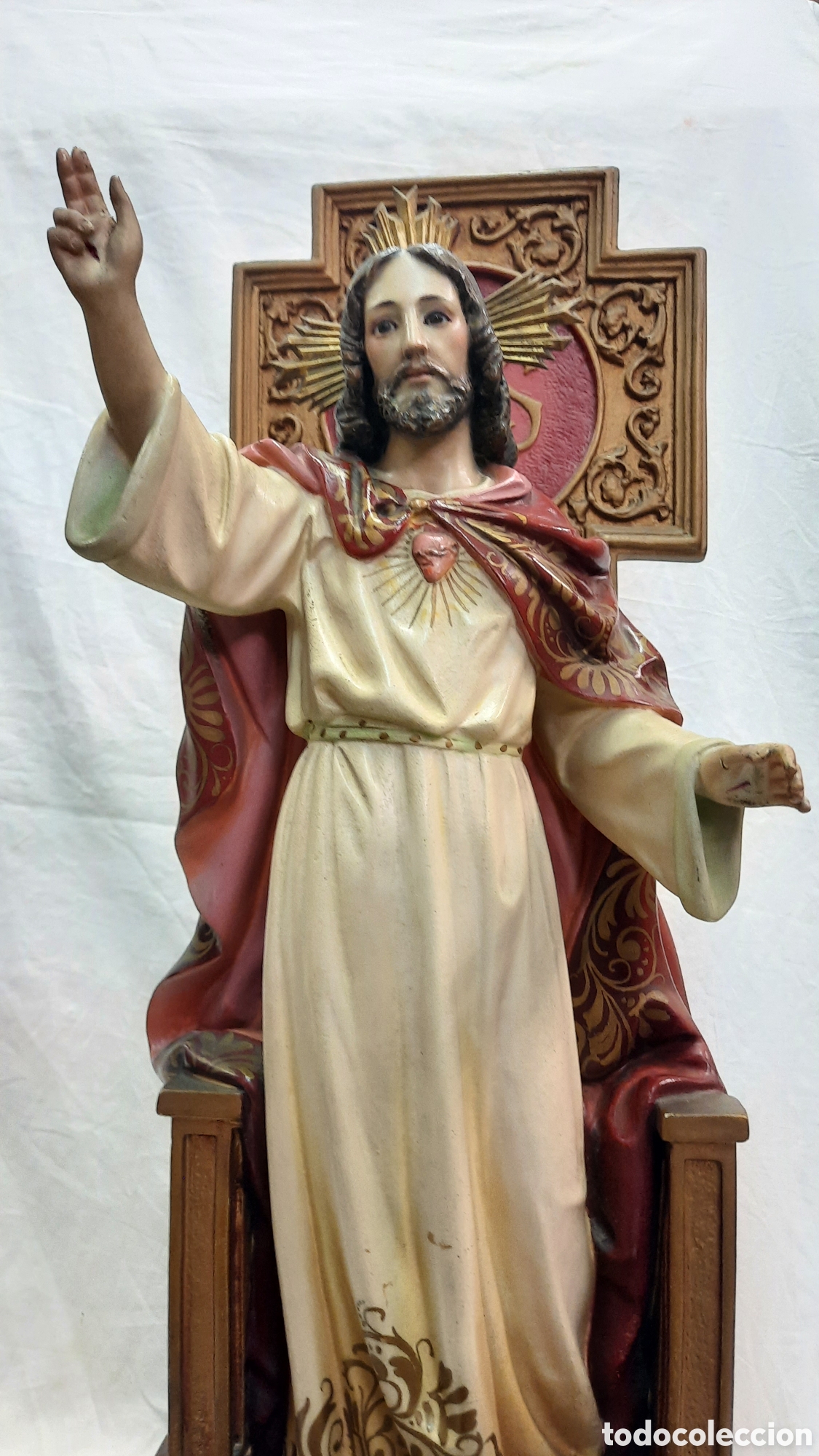 Arte: Cristo Jes&uacute;s entronado de Olot - Foto 2