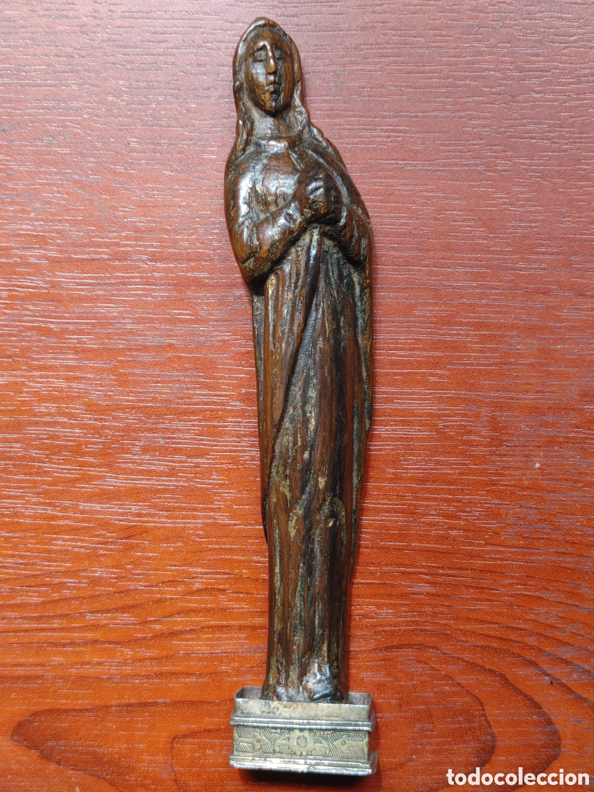 Arte: Tallita de madera con base de plata. - Foto 1