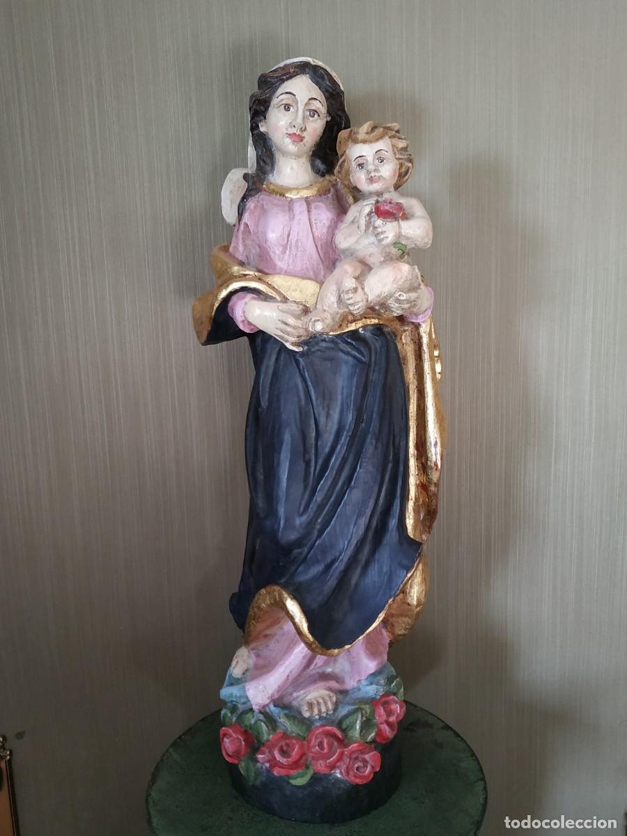 Arte: Virgen Mar&iacute;a de madera con el ni&ntilde;o - Foto 1