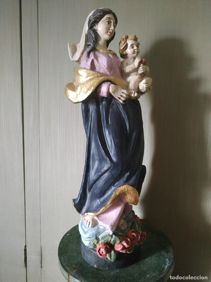 Arte: Virgen Mar&iacute;a de madera con el ni&ntilde;o - Foto 3