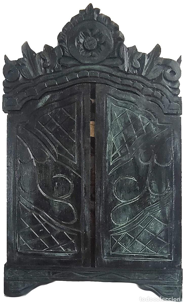 Arte: Triptico de madera con Virgen - Foto 3