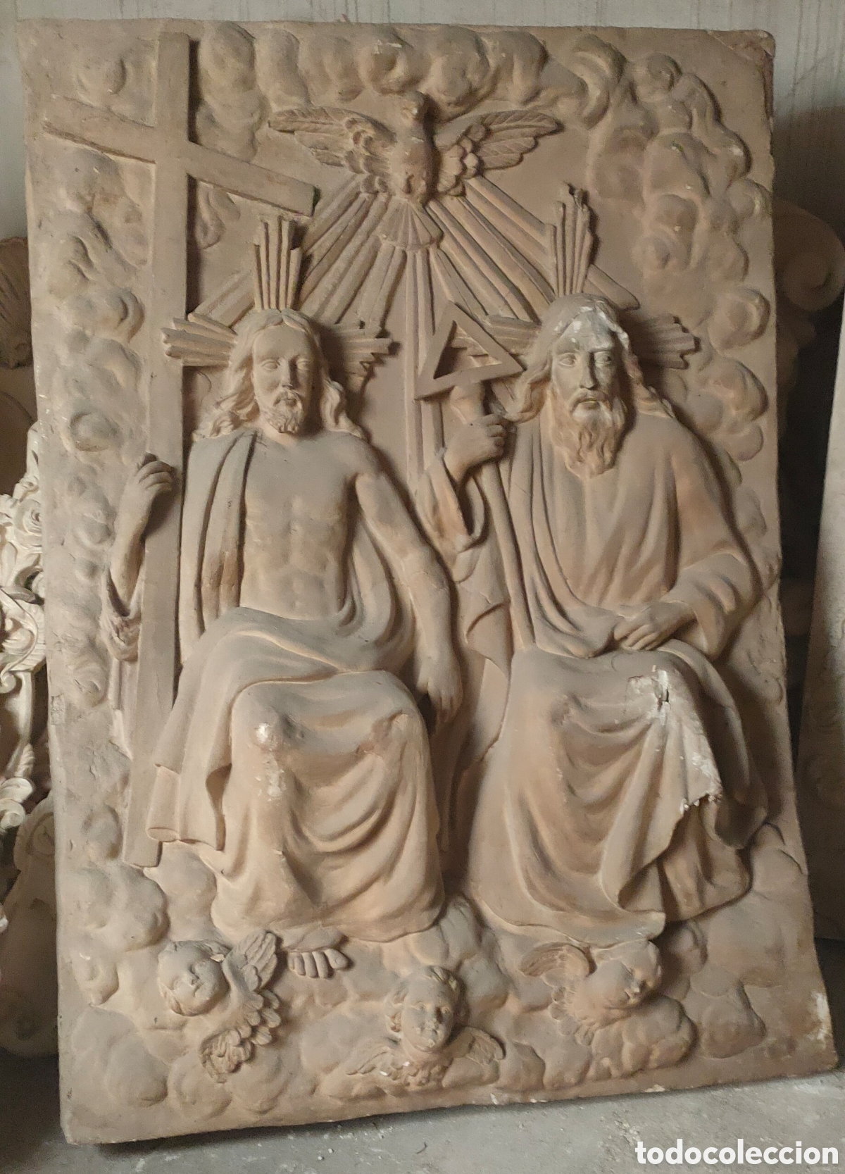 Arte: Bajorrelieve de la Sant&iacute;sima Trinidad - Foto 1