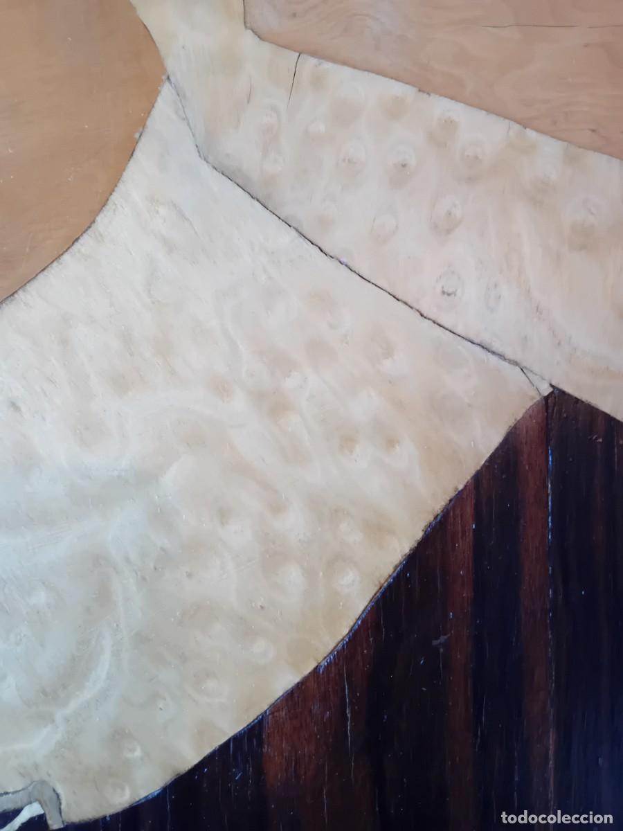 Arte: Monja taracea con distintos tipos de maderas - Foto 4