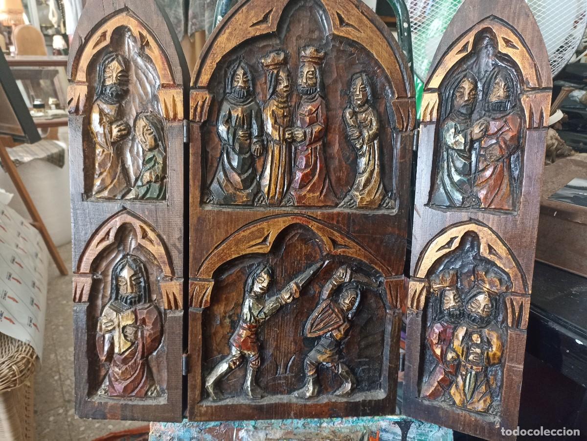 Arte: Retablo tr&iacute;ptico. Madera tallada policromada. - Foto 1