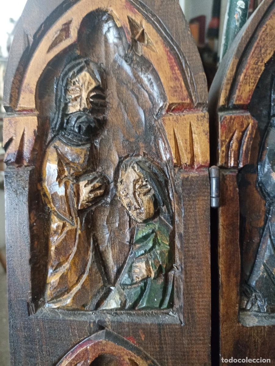 Arte: Retablo tr&iacute;ptico. Madera tallada policromada. - Foto 2