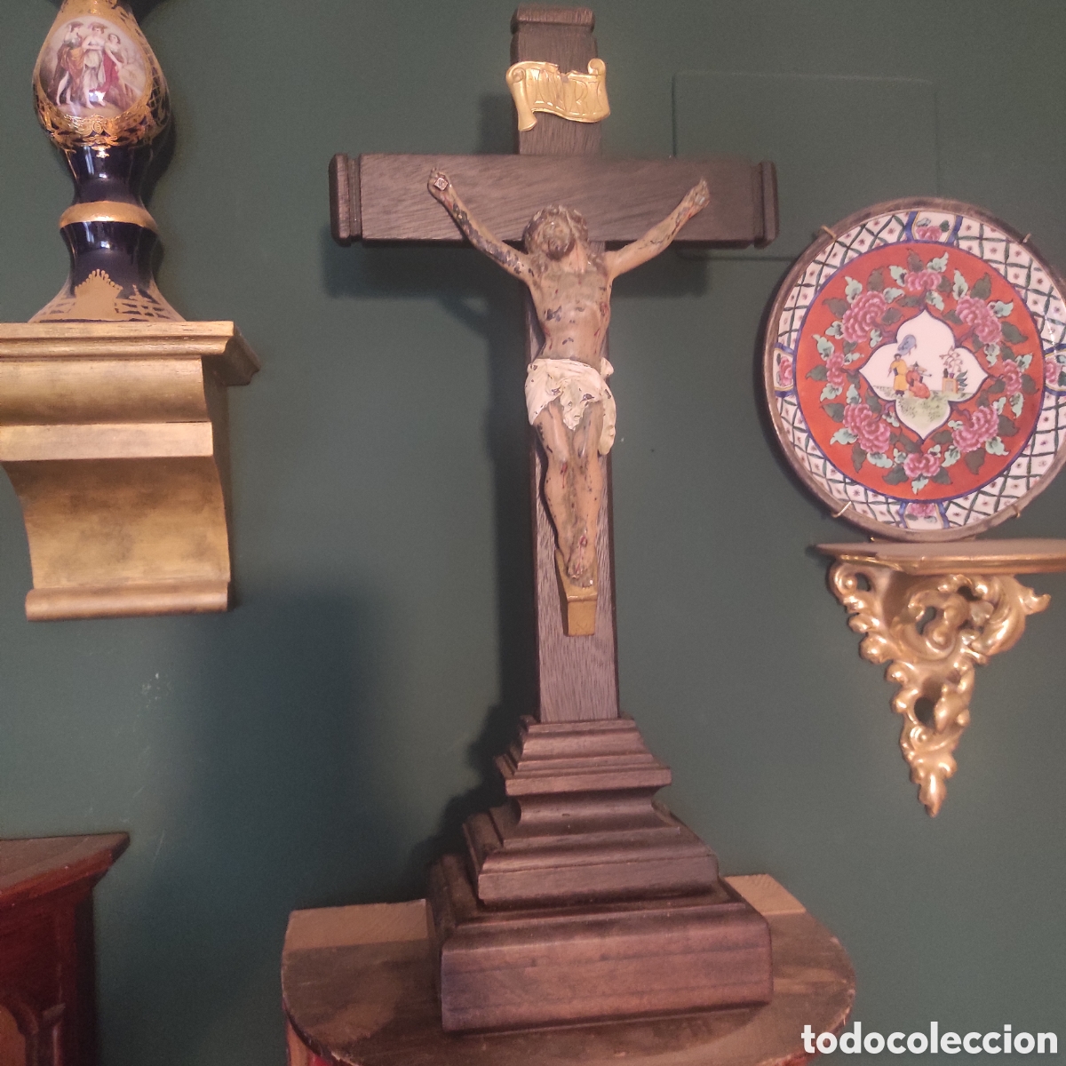Arte: Antiguo cristo crucificado. - Foto 1