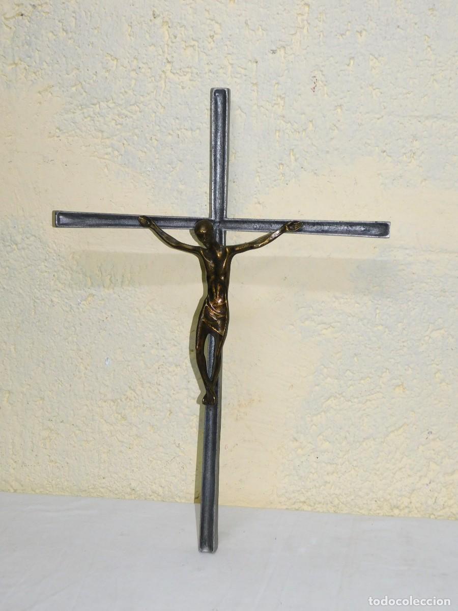 Arte: CRUCIFIJO DE BRONCE - JOAN MAYN&Eacute; - Foto 3