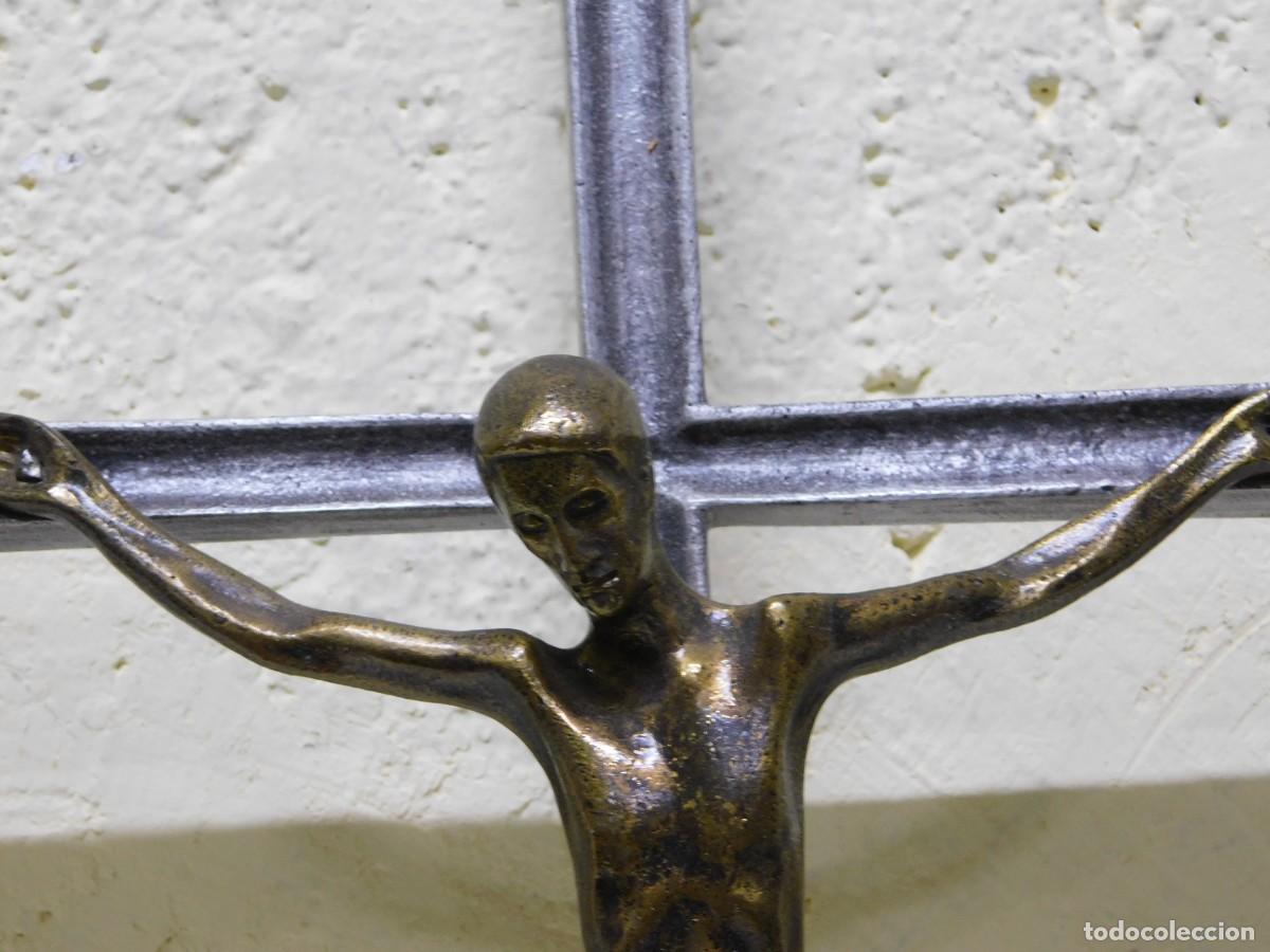 Arte: CRUCIFIJO DE BRONCE - JOAN MAYN&Eacute; - Foto 5