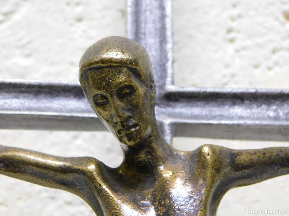 Arte: CRUCIFIJO DE BRONCE - JOAN MAYN&Eacute; - Foto 6