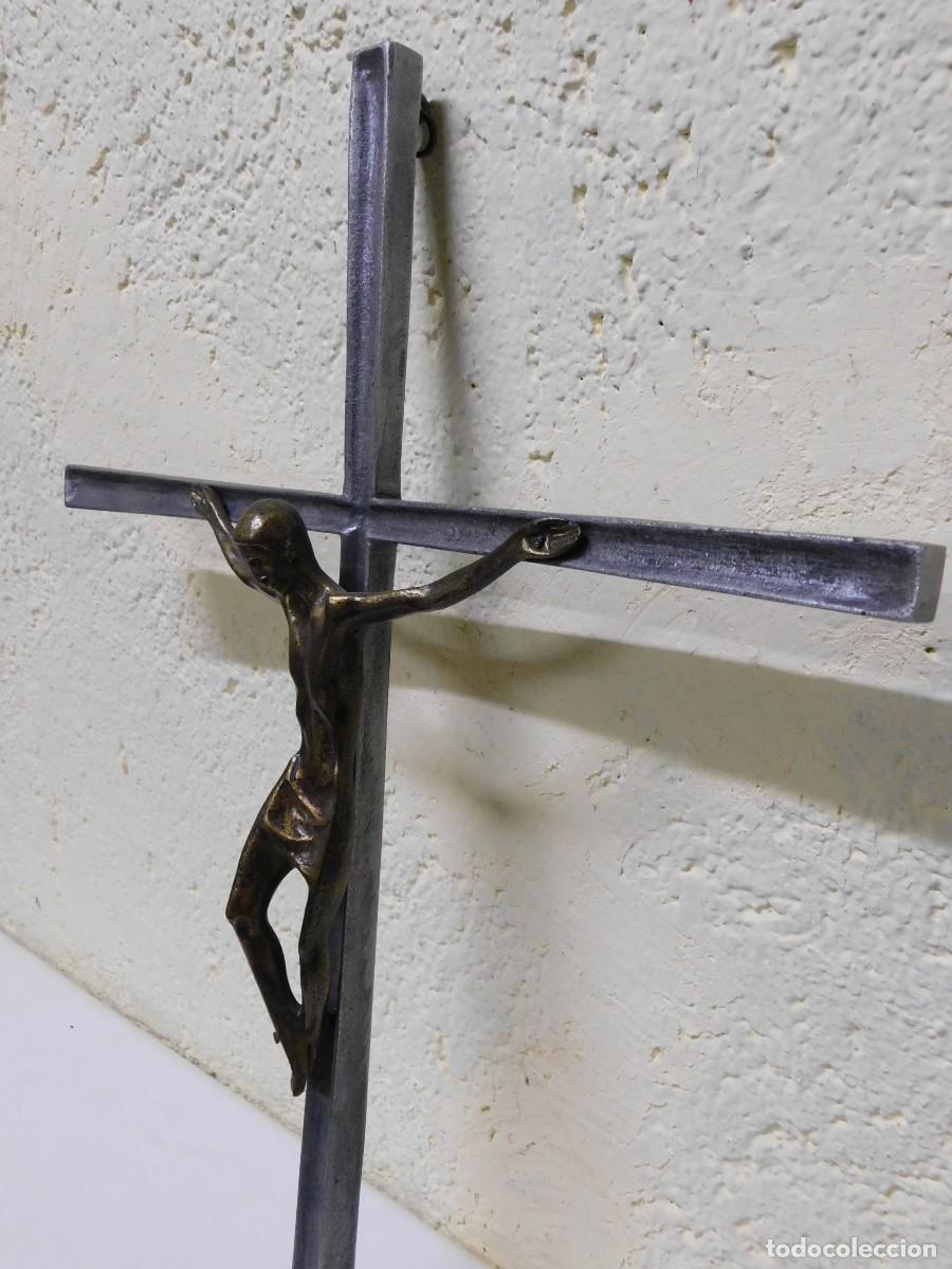 Arte: CRUCIFIJO DE BRONCE - JOAN MAYN&Eacute; - Foto 10