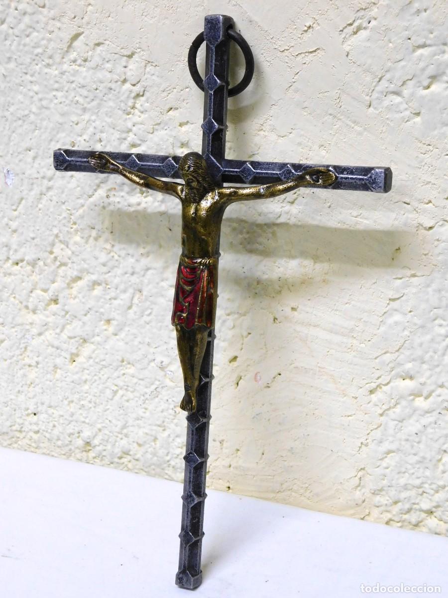 Arte: CRUCIFIJO DE BRONCE - JOAN MAYN&Eacute; - Foto 3