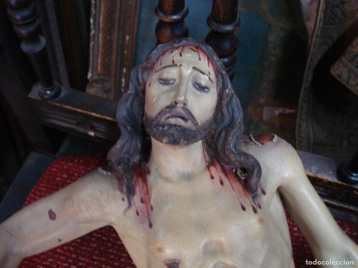 Arte: Cristo Yacente talla de madera policromada - Foto 2