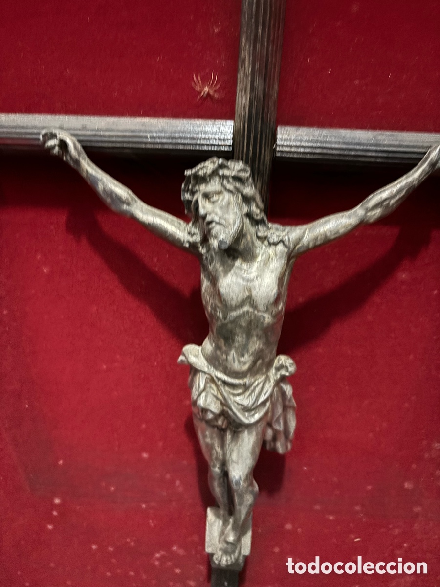 Arte: Cristo crucificado y enmarcado - Foto 1